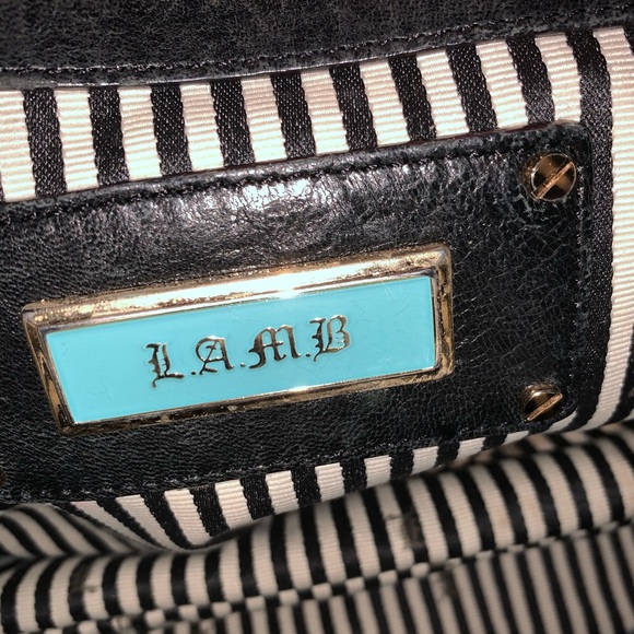 LAMB watchall black crinkled leather hobo bag - Picture 6 of 8